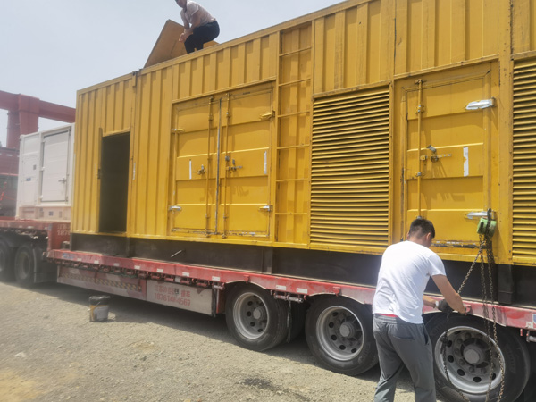 陈场镇发电机出租100KW发电机需要什么规格的电缆线？